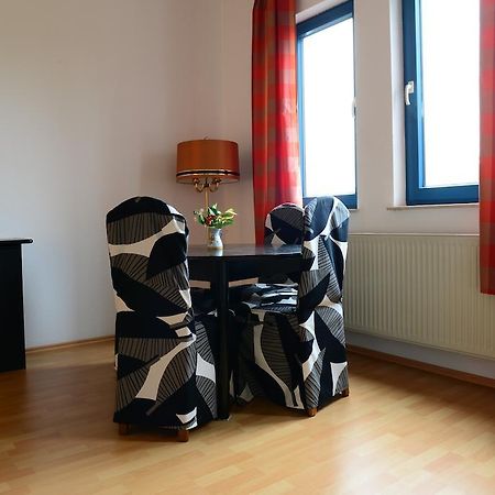 Monteur Und Messewohnung Rodgau Ngoại thất bức ảnh