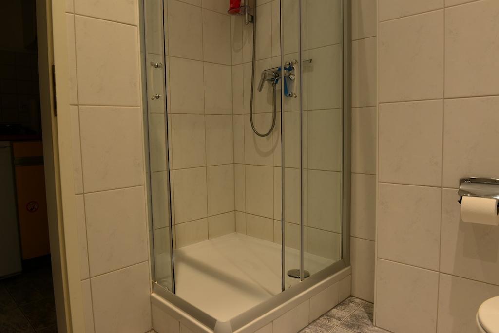 Monteur Und Messewohnung Rodgau Ngoại thất bức ảnh