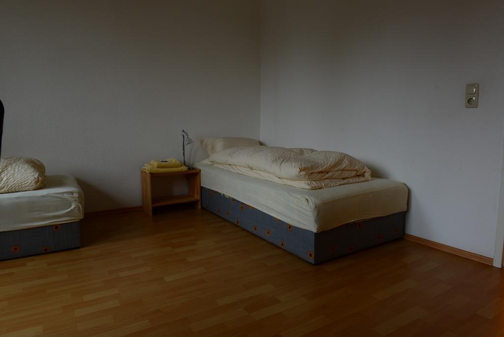 Monteur Und Messewohnung Rodgau Ngoại thất bức ảnh